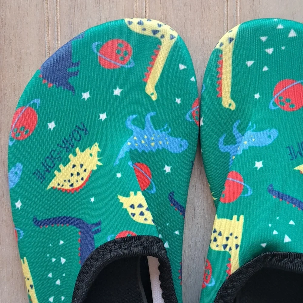 New Beach Water Shoes Quick Dry Non Slip Boys Lightweight Slip On Dinosaur. - Picture 3 of 7